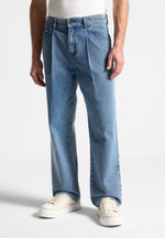 pleated-jeans-washed-blue