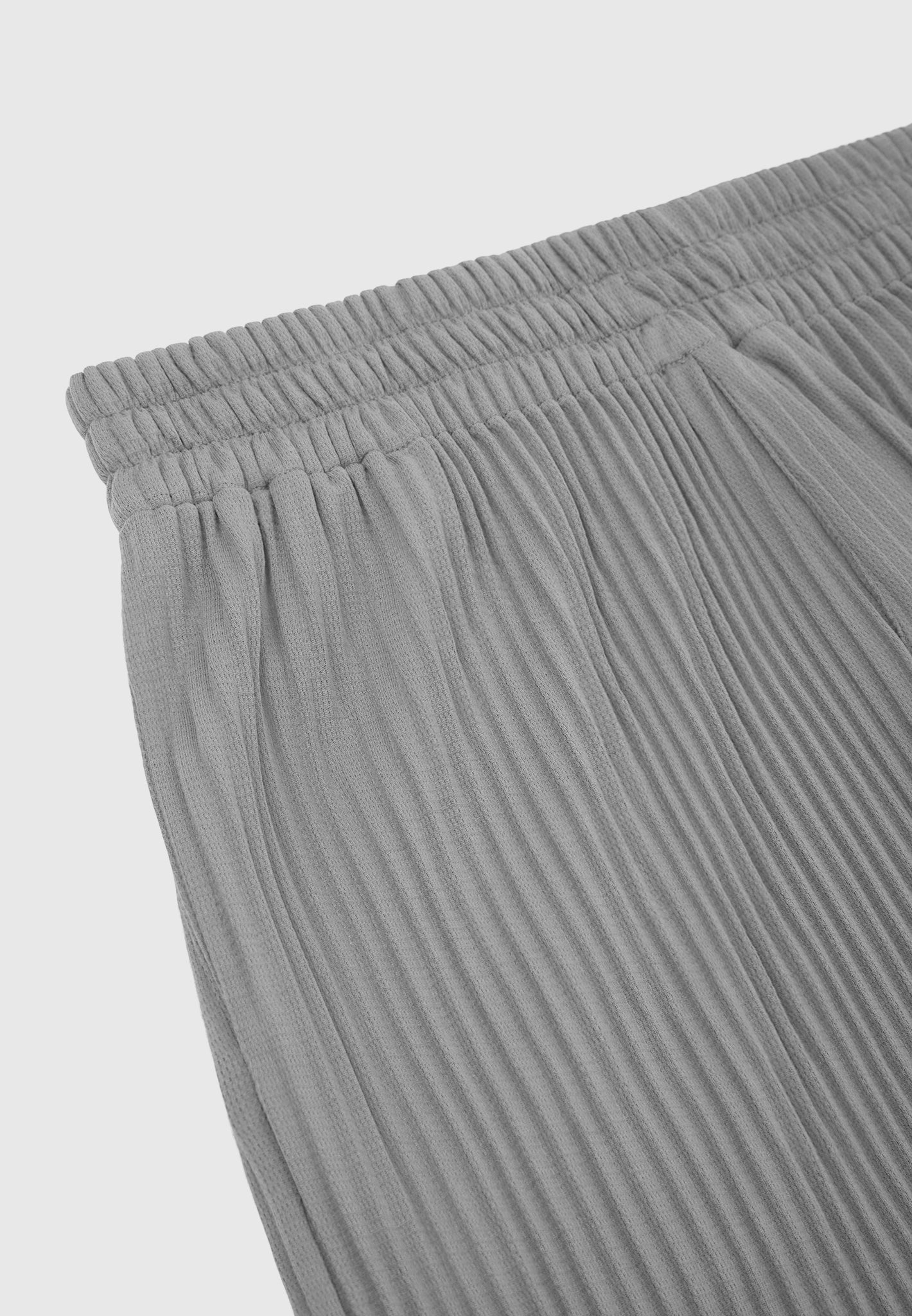 pleated-trousers-grey