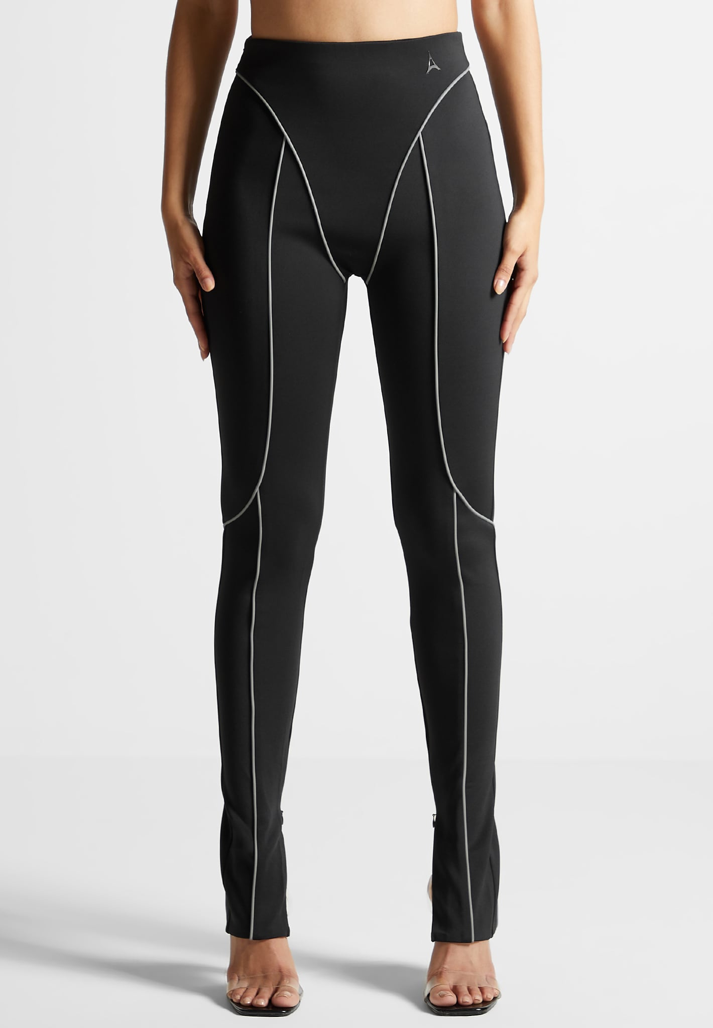 BLACK WITHOUT WALLS REFLECTIVE CUT OUT, LEGGINGS/WORKOUT PANTS, 28 WAIST,  UNIQUE