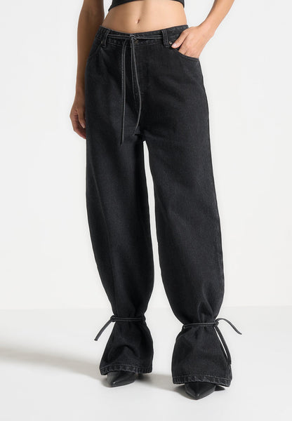 RelaxedJeanswithTieDetails-