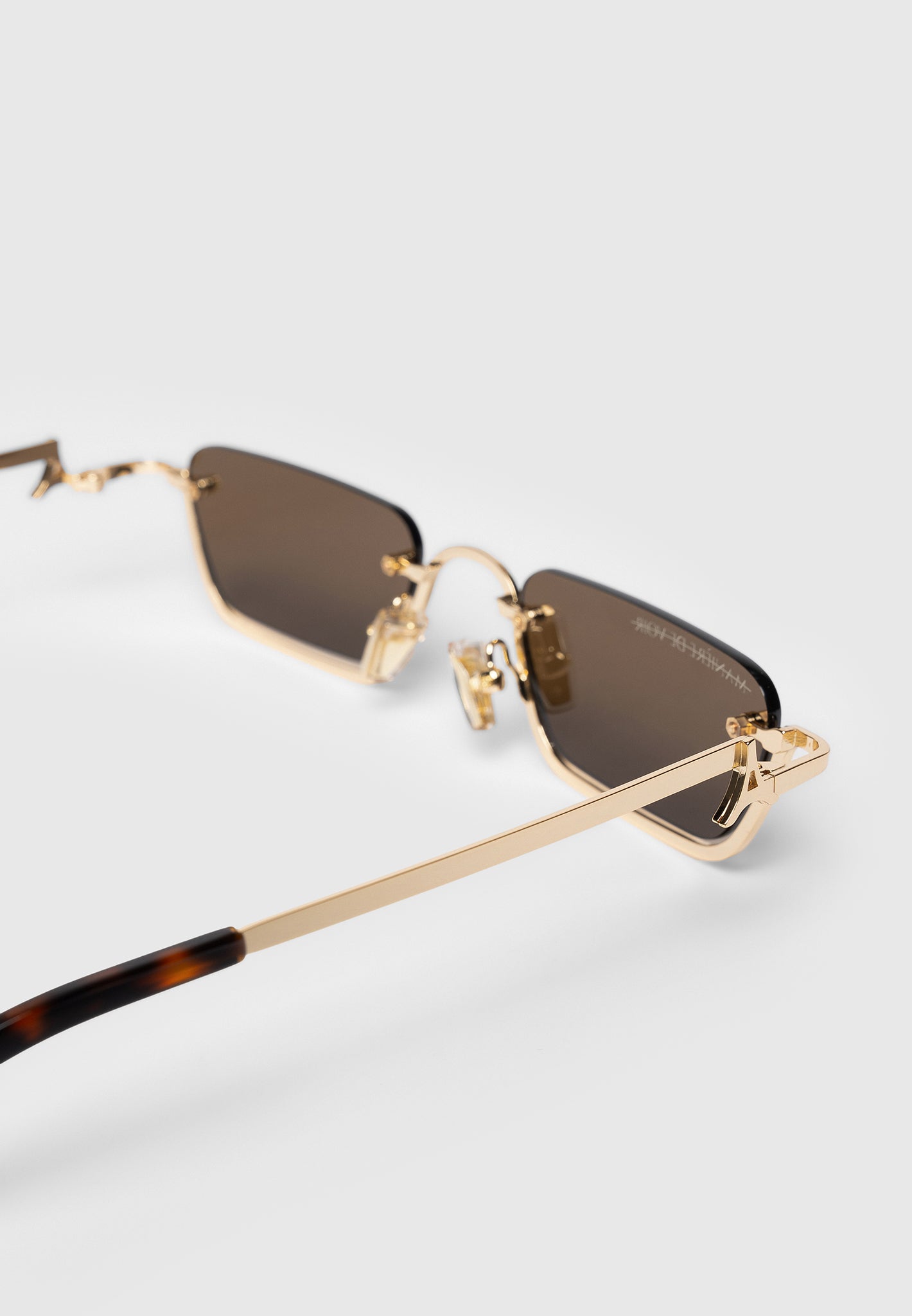 Kai - Frameless Sunglasses - Gold
