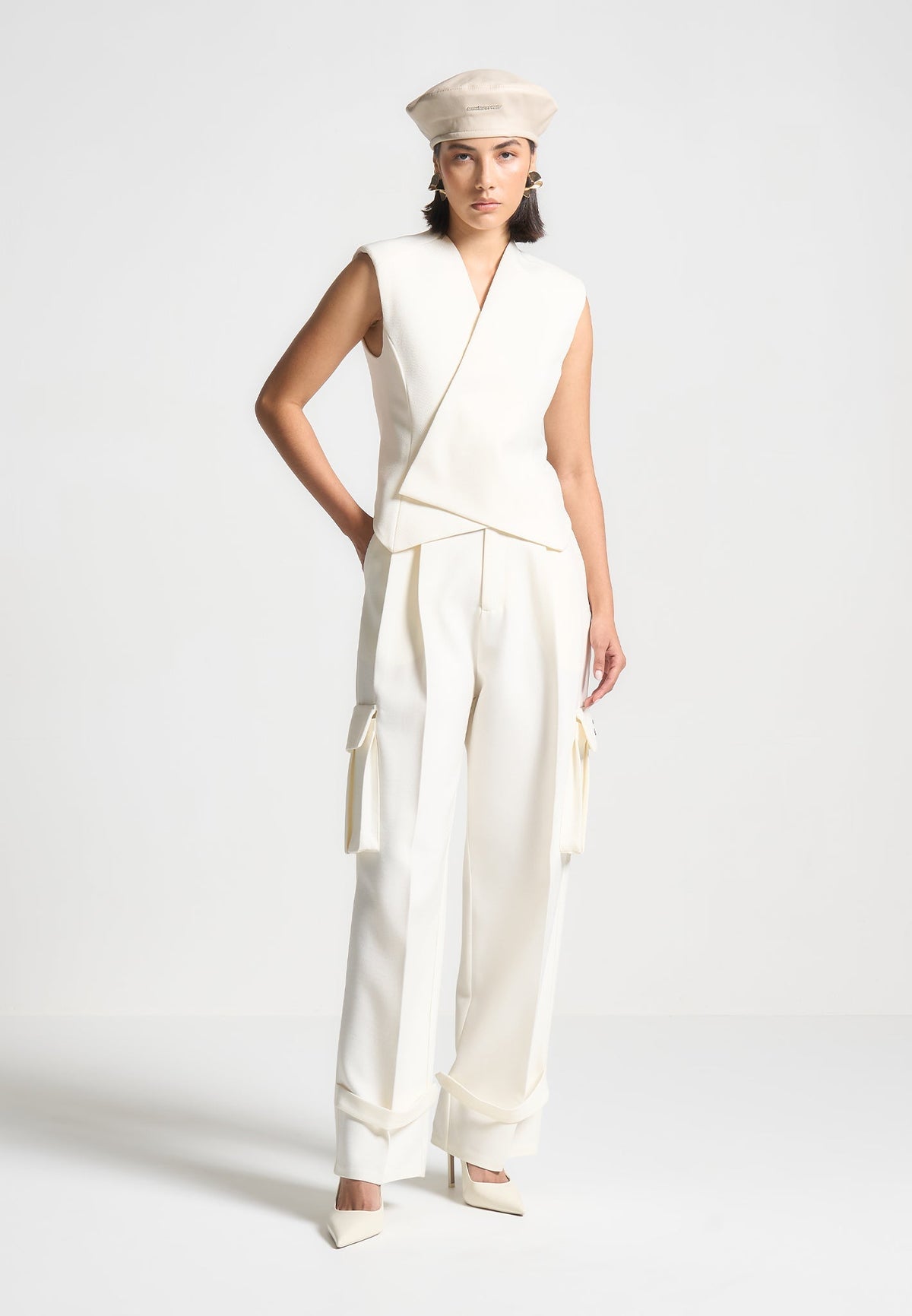 Laurence - Tailored Wrap Suit Vest - Cream