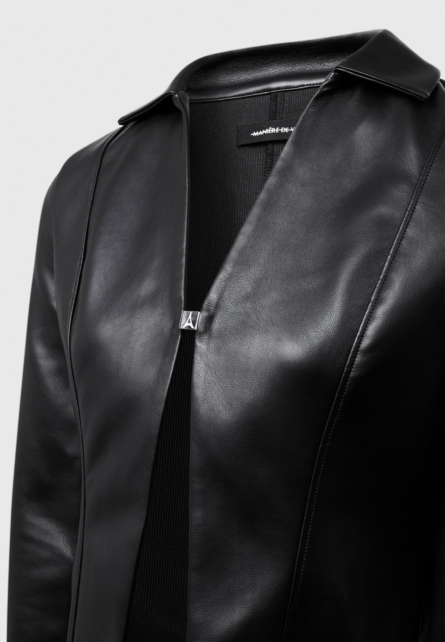 longline-leather-shirt-black