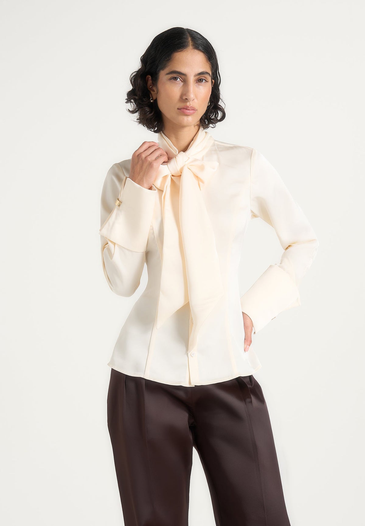 Wilona - Hourglass Scarf Neck Shirt - Ivory
