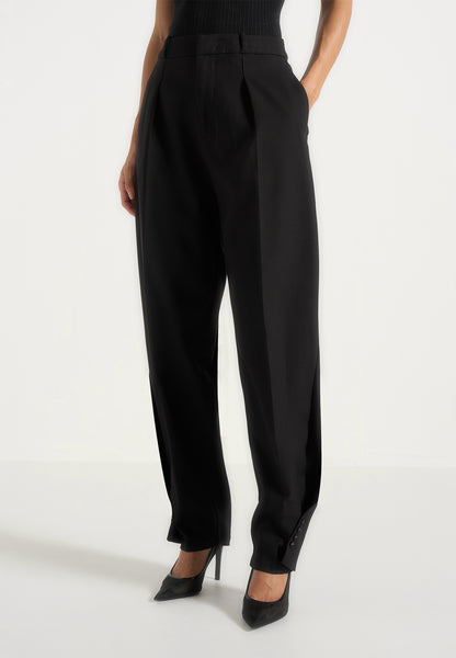 Sophie - Twist Leg Tailored Wool-Blend Pants - Black | Manière De