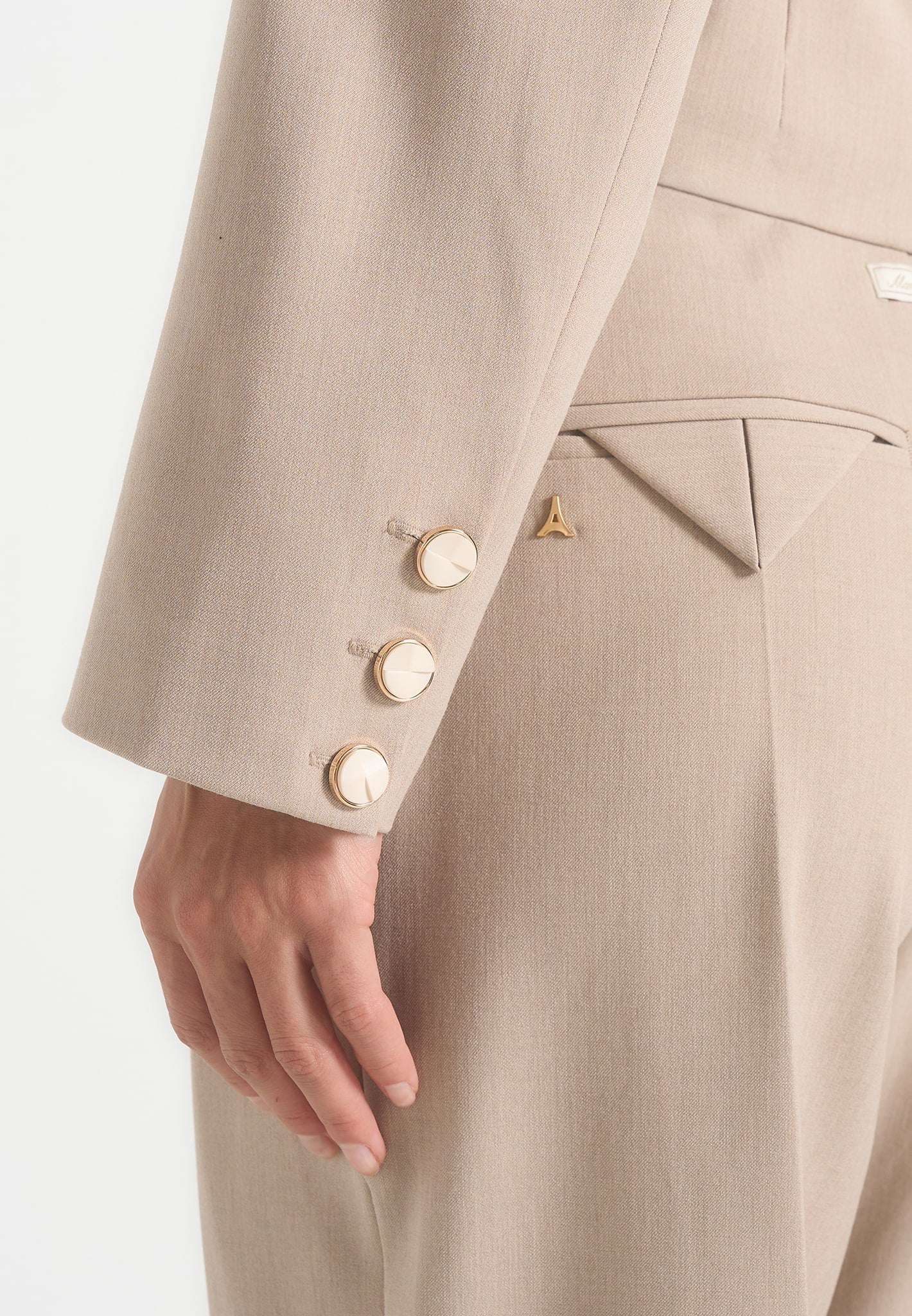 prisca-tailored-cropped-blazer-beige