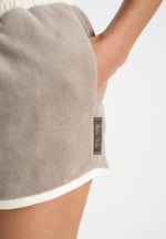 delina-contrast-velour-mini-shorts-taupe