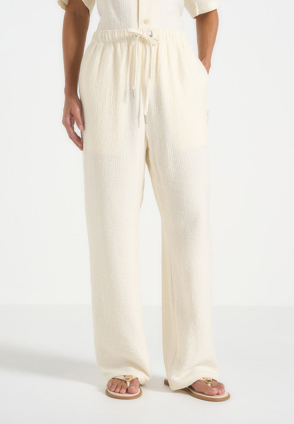 addison-unisex-textured-relaxed-fit-trousers-cream