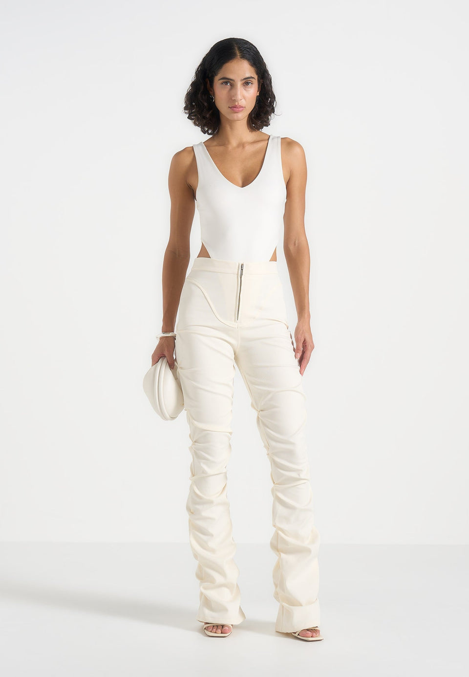 caroline-tacked-twill-fit-and-flare-trousers-white