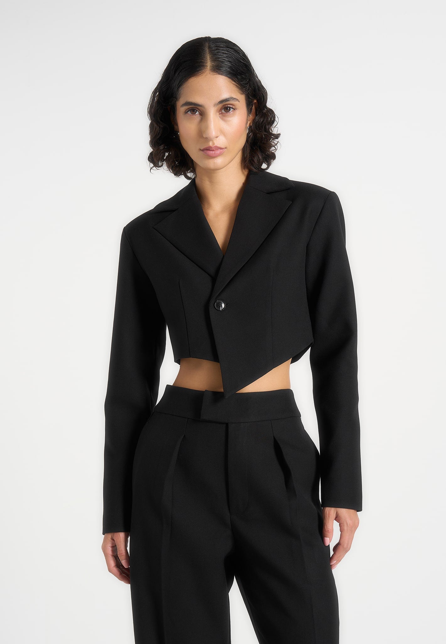 Dina - Asymmetric Cropped Blazer - Black 
