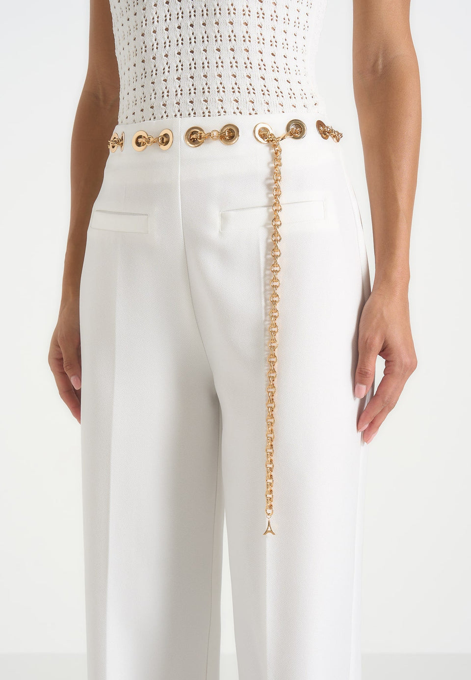 perrine-hardware-detail-belted-trousers-white