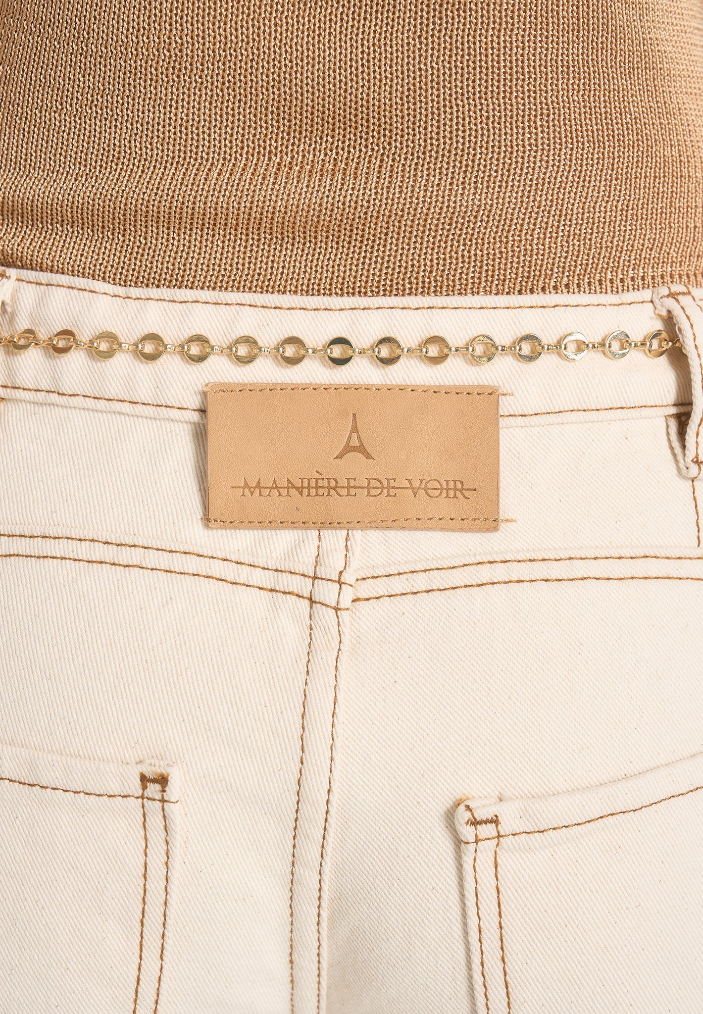 enora-hourglass-jean-with-chain-cream