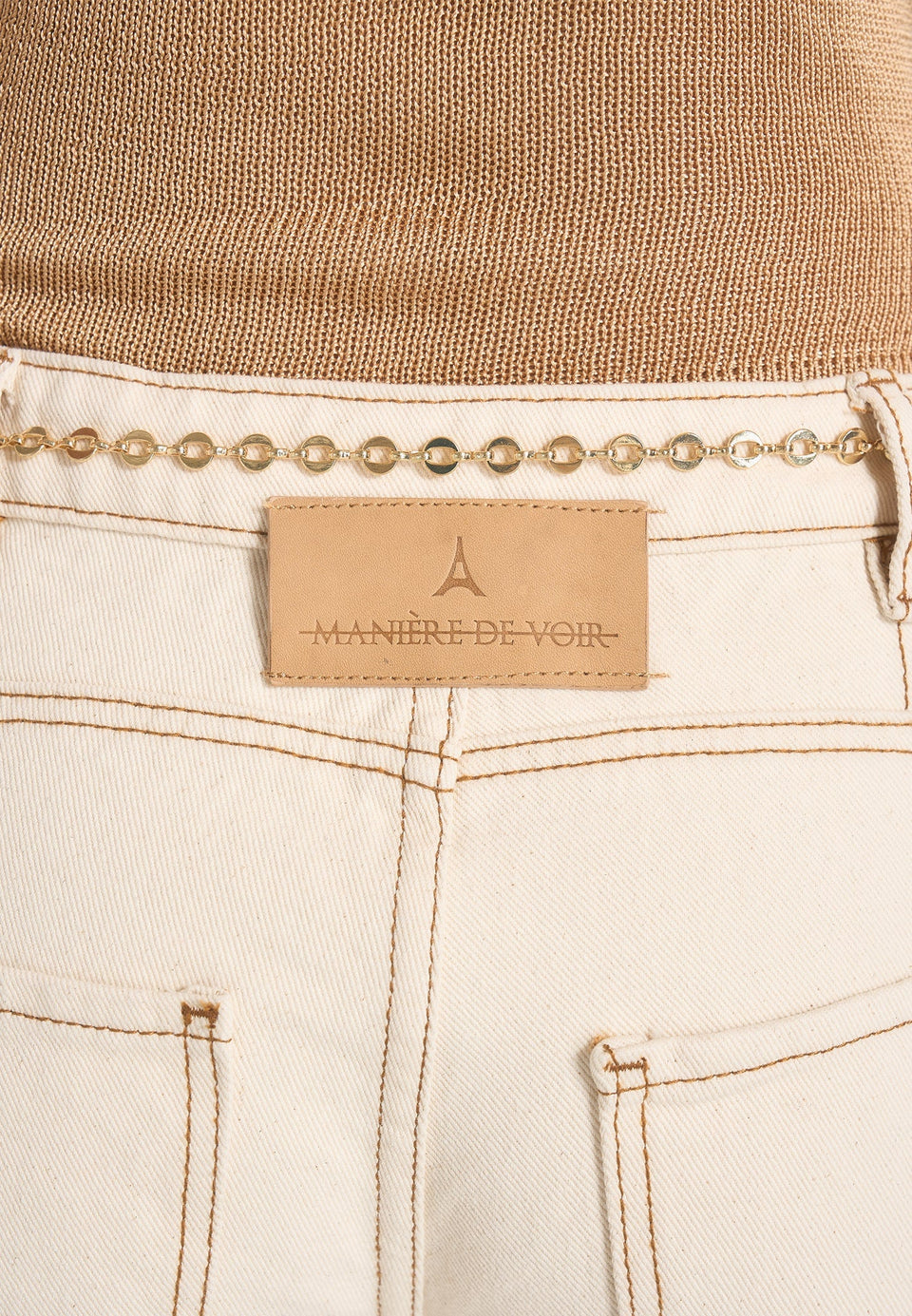 enora-hourglass-jean-with-chain-cream
