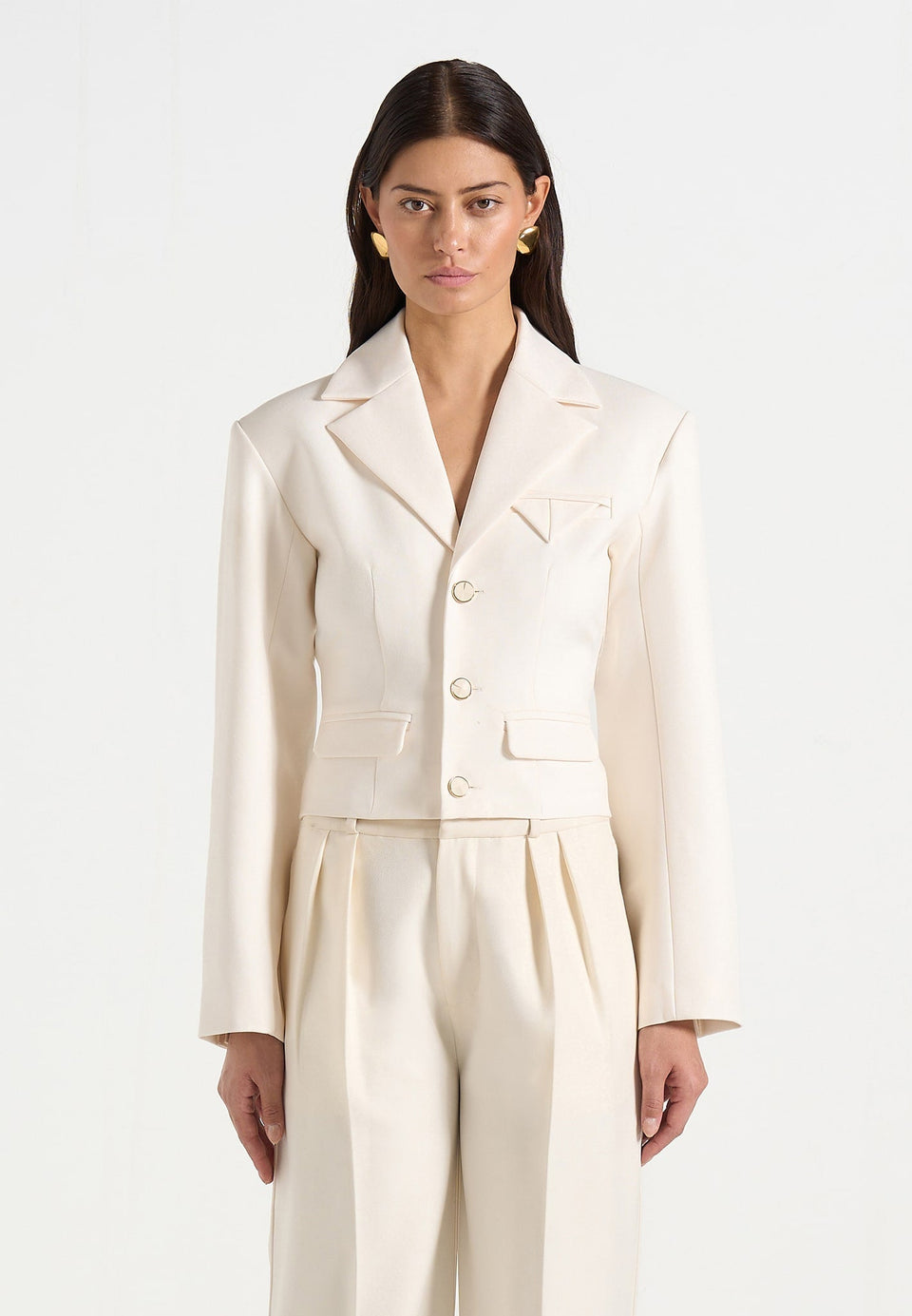 prisca-tailored-cropped-blazer-off-white