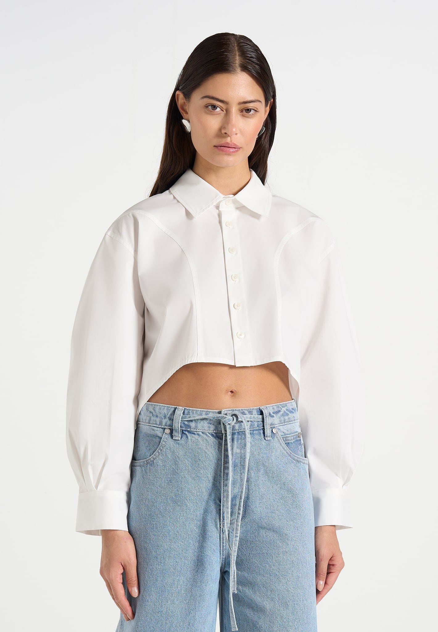 eleni-cropped-hem-shirt-with-balloon-sleeves-white