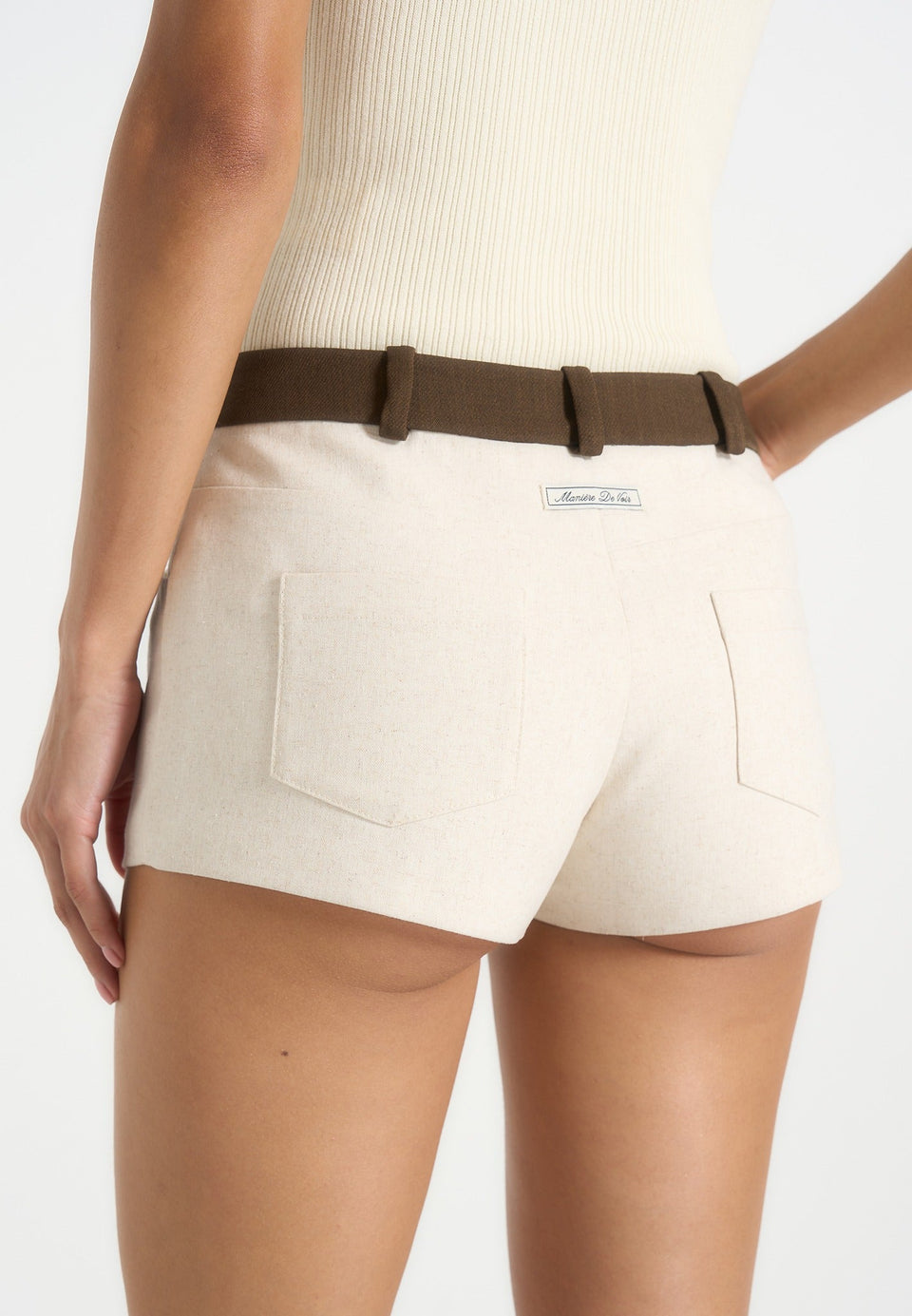 verity-contrast-waist-linen-mini-shorts-natural