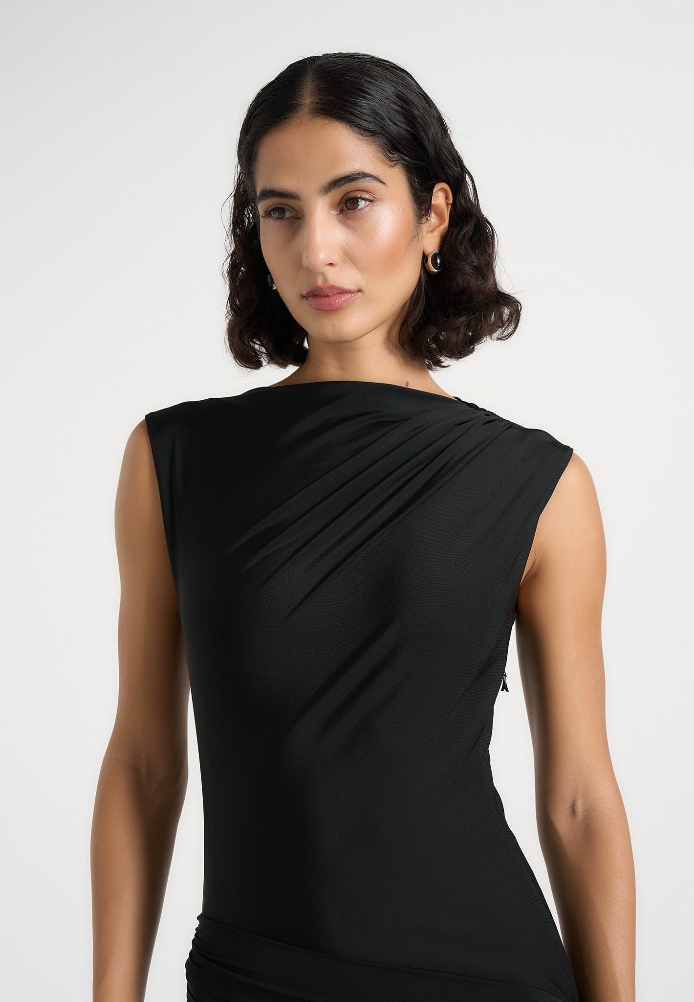 Anouk - Cap Sleeve Ring Detail Drape Mini Dress - Black