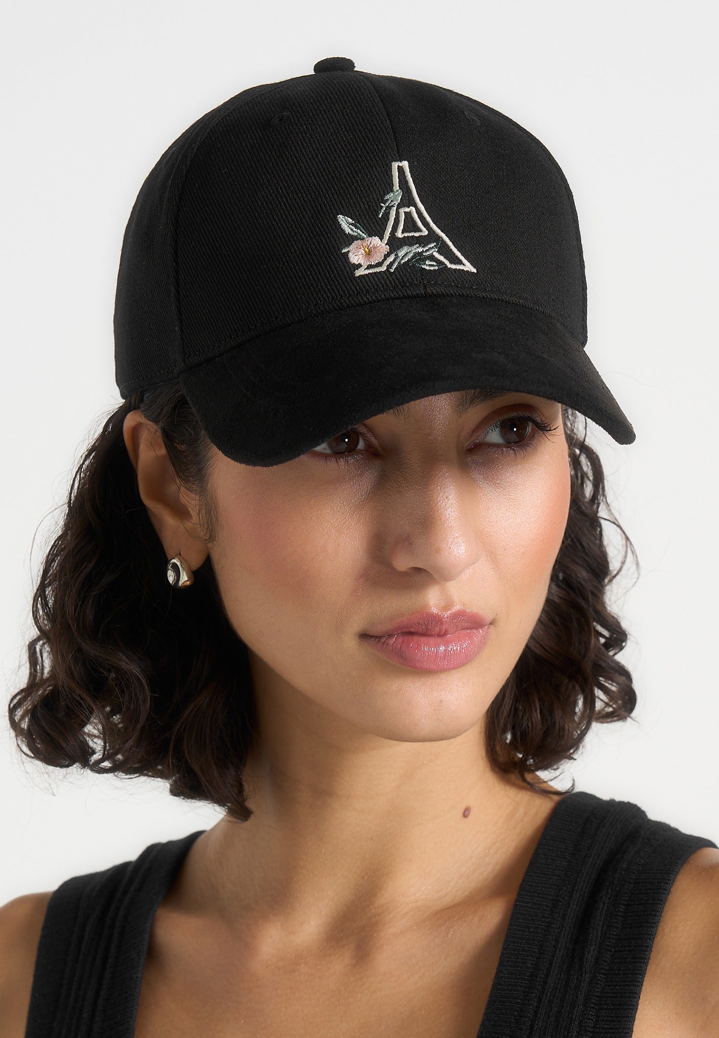 floral-eiffel-suede-contrast-cap-black