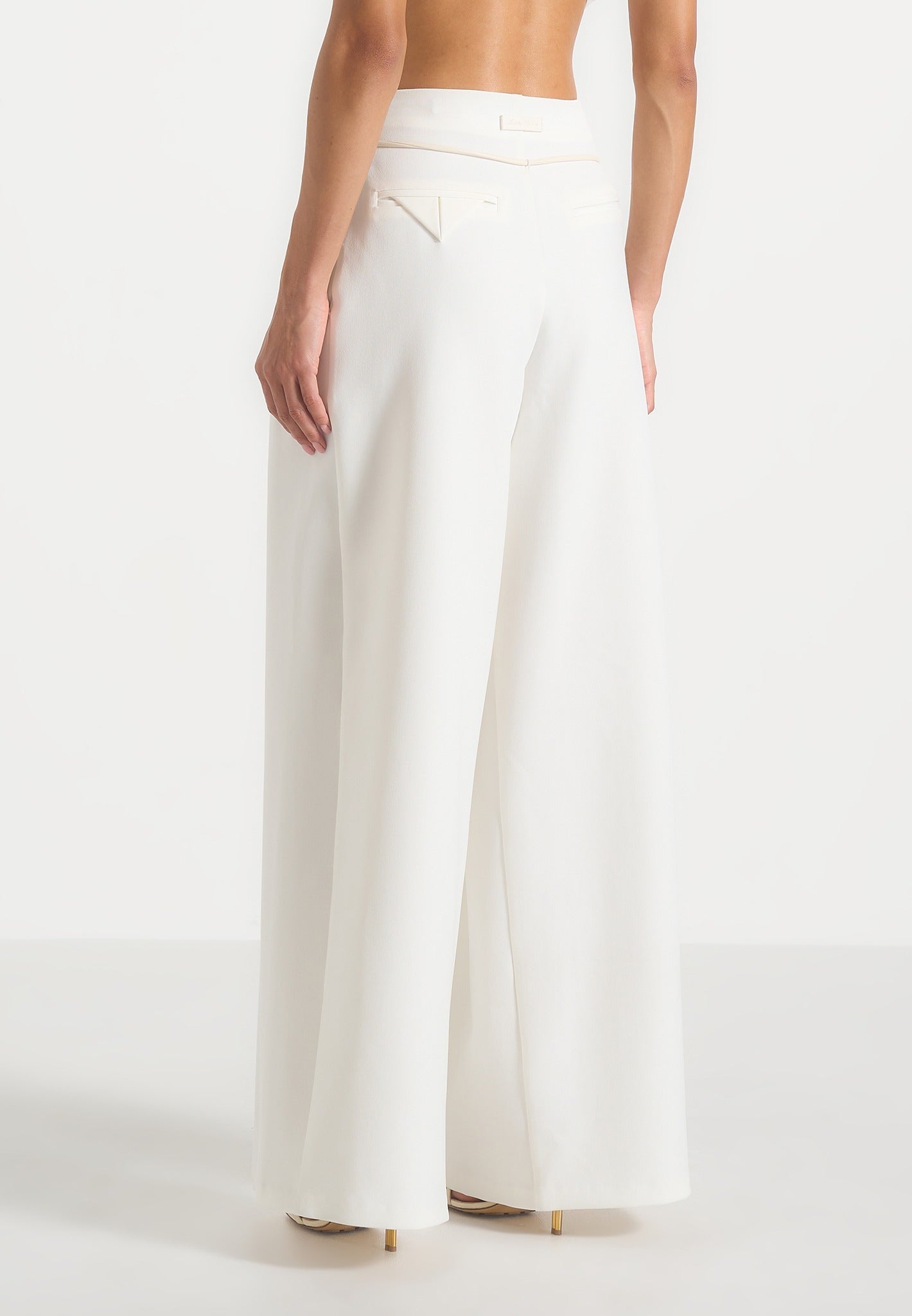 flora-box-pleat-wide-leg-belted-trousers-white
