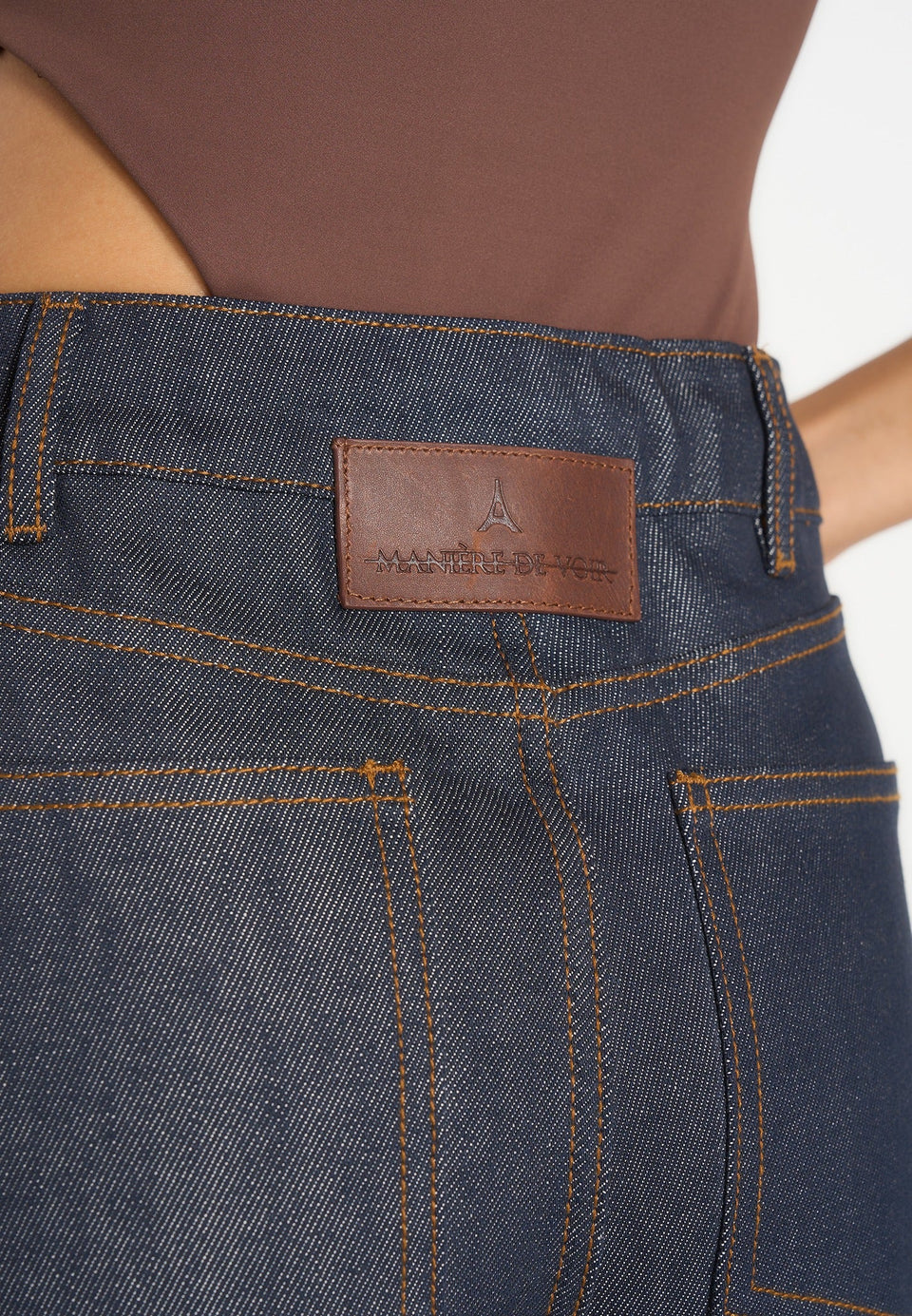 faye-wide-mid-rise-jeans-with-tie-indigo