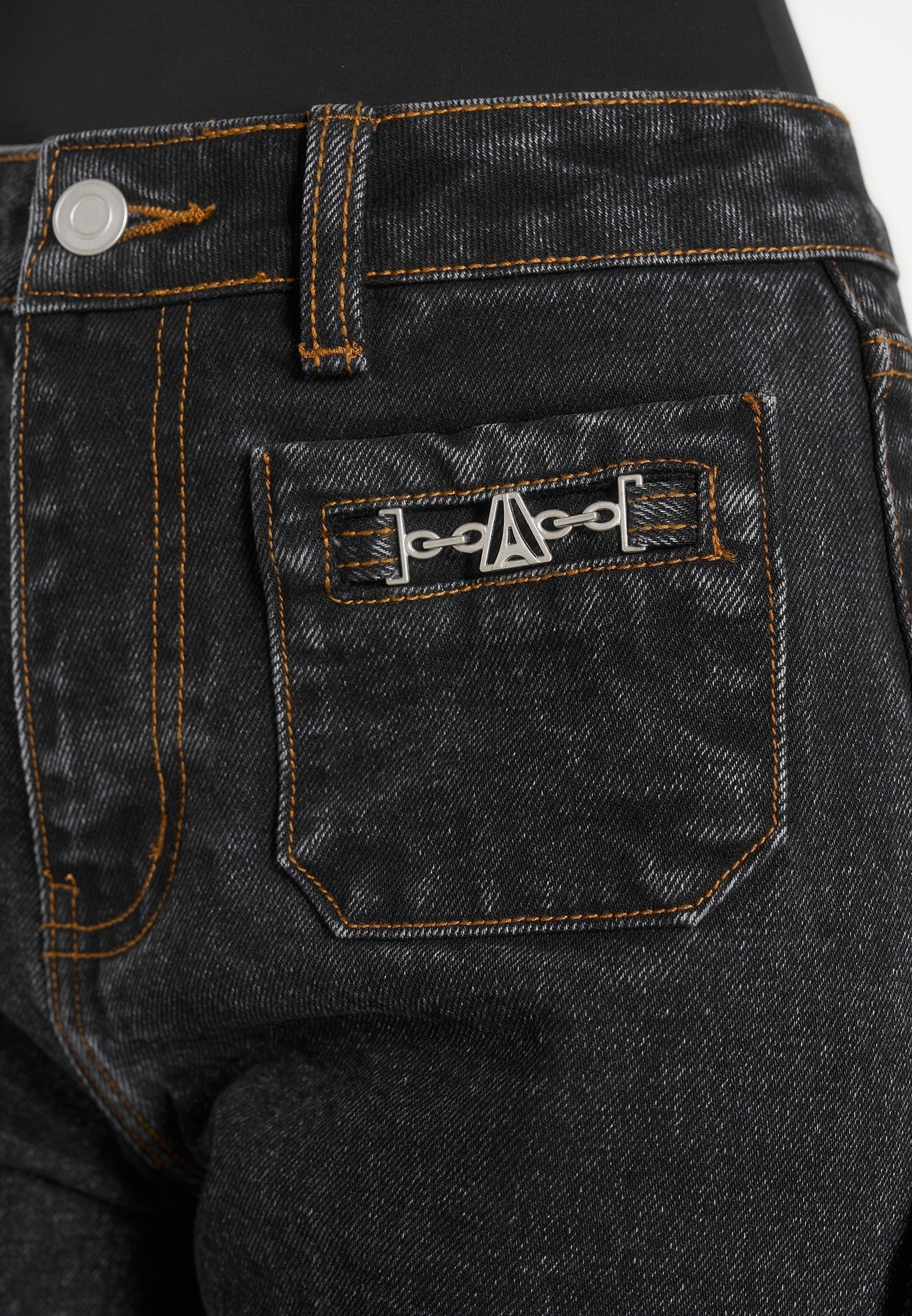 hardware-boyfriend-jean-washed-black