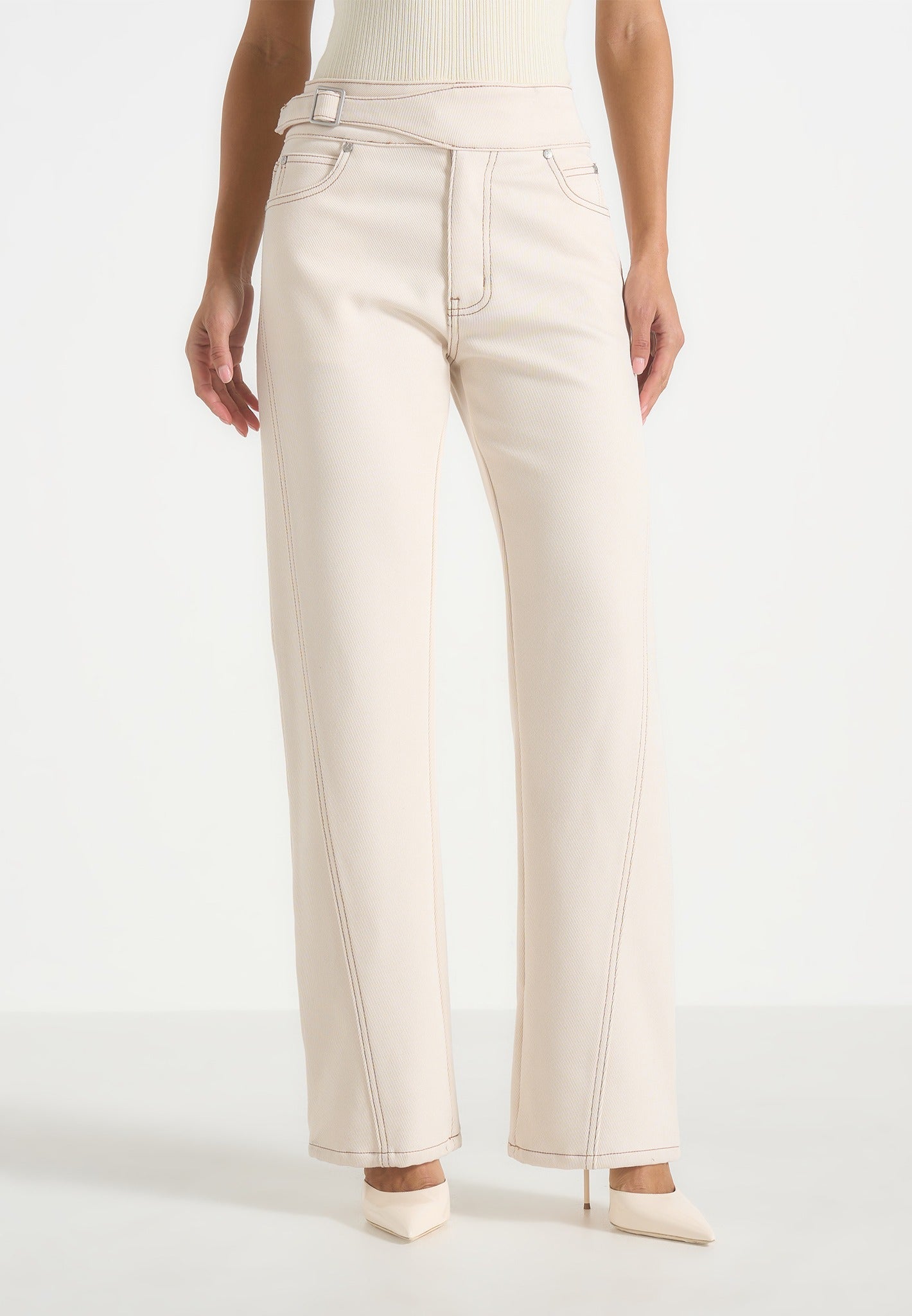 loane-twist-leg-boyfriend-jeans-with-waist-adjuster-cream 