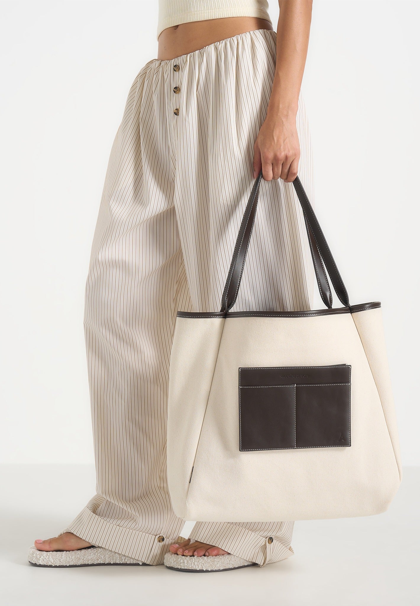 dakota-unisex-reversible-leather-and-suede-tote-bag-brown