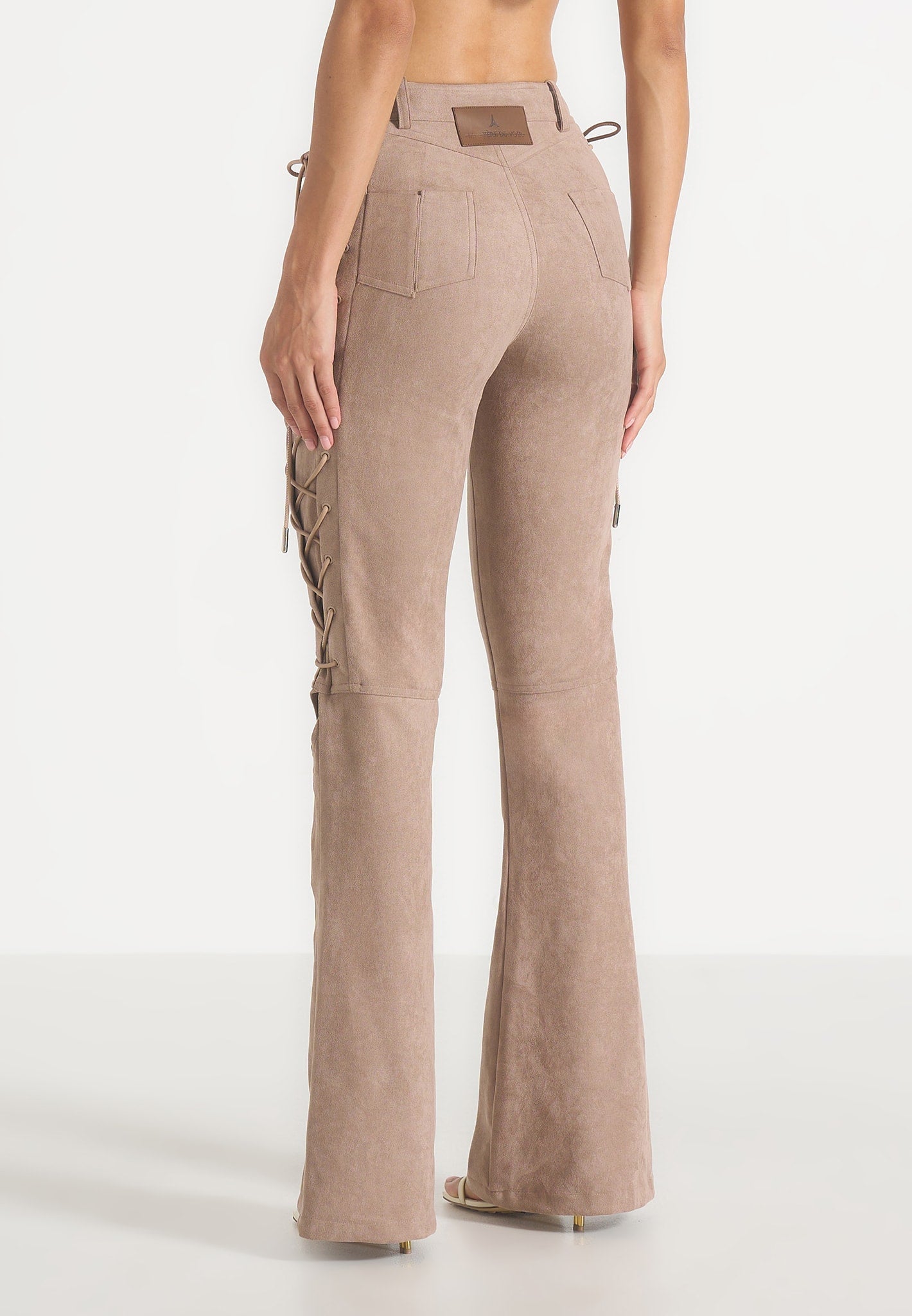 ambre-pants-in-suede-taupe