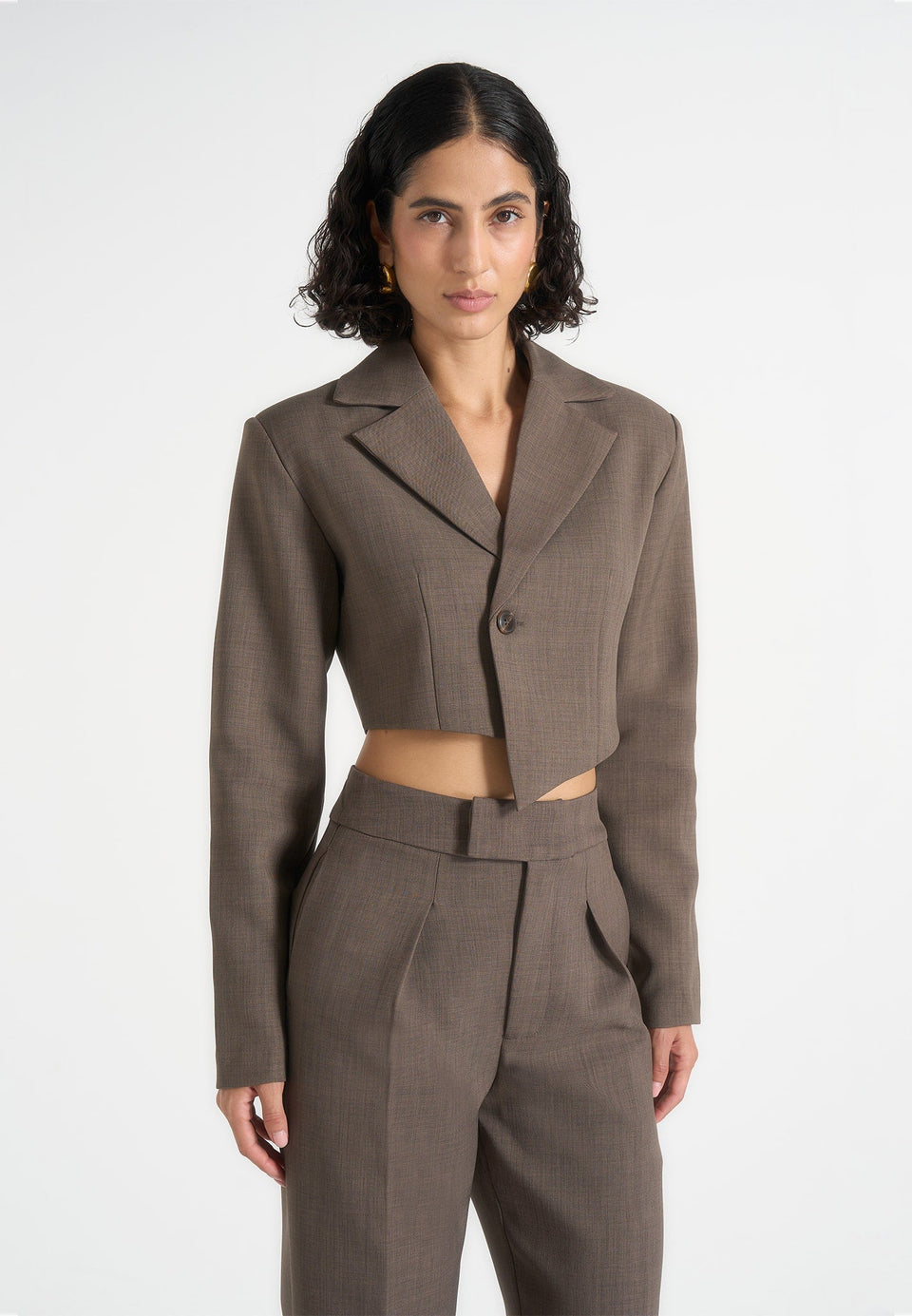 dina-asymmetric-tailored-cropped-blazer-dark-taupe