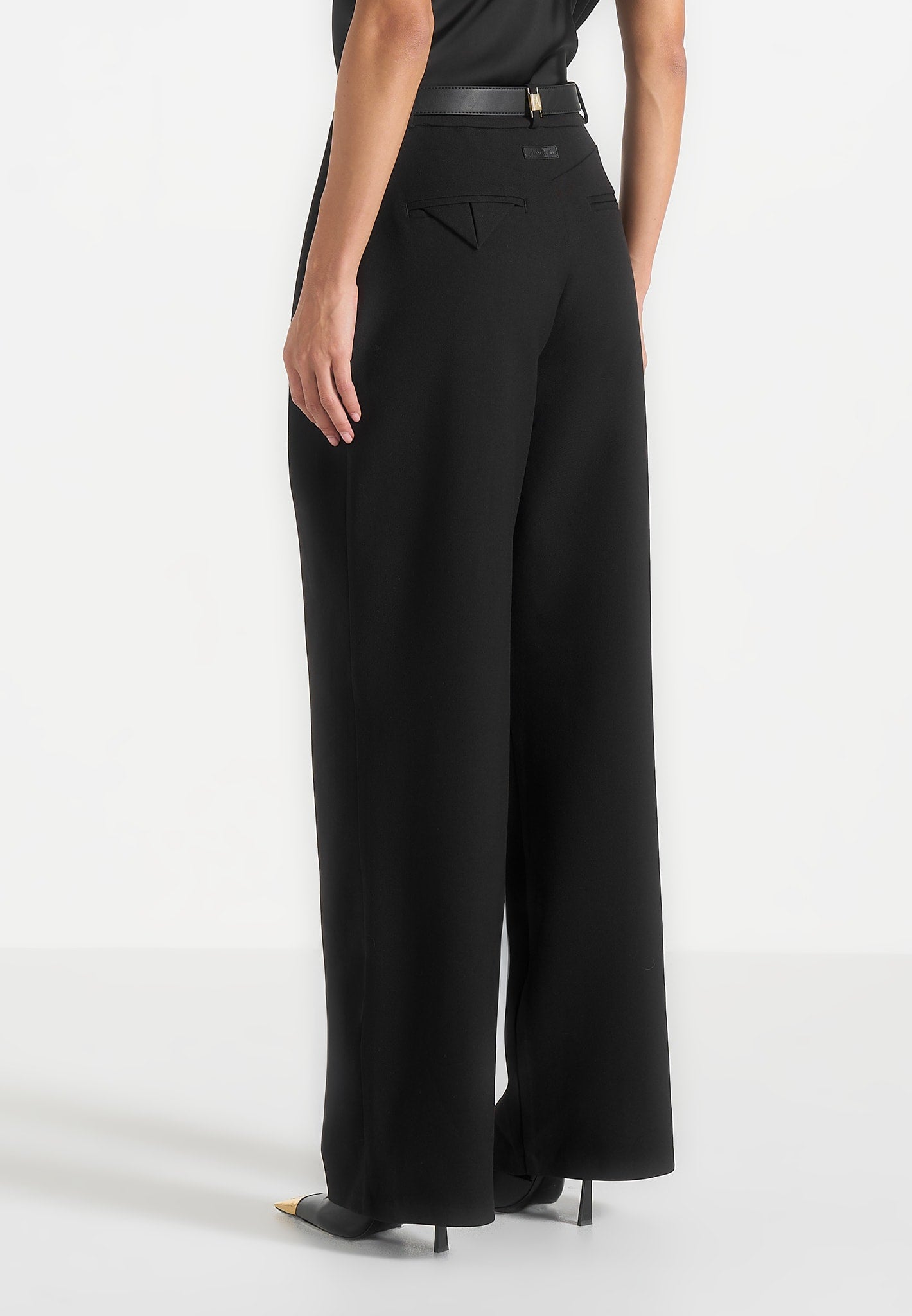 Jodie - Belted Box Pleat Tailored Wool-Blend Pants - Black
