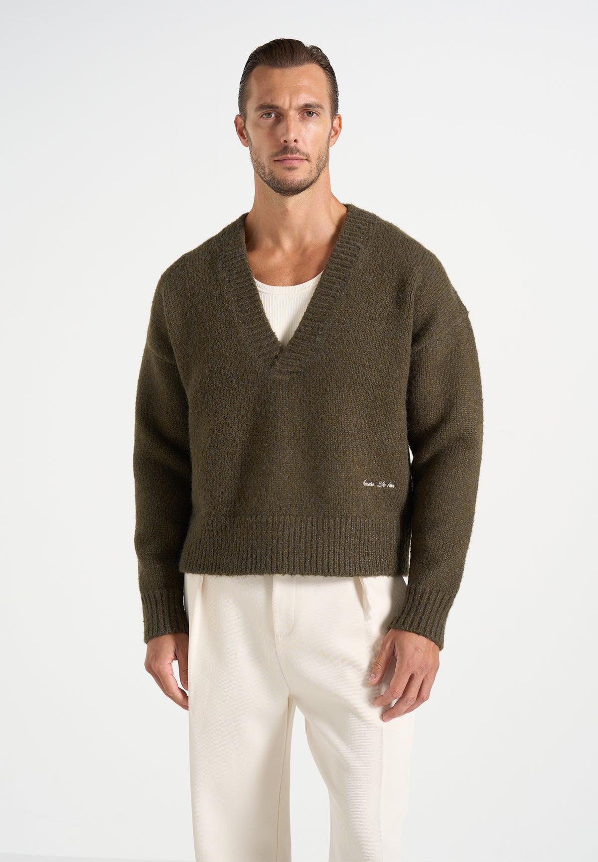 Chad - V-Neck Knit Jumper - Olive