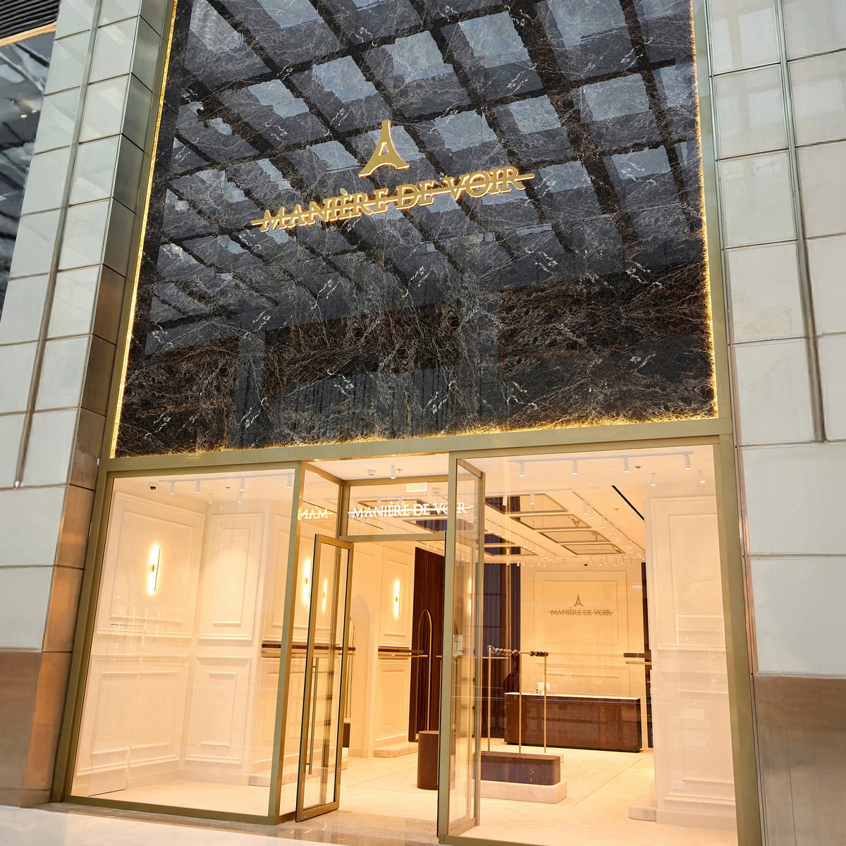 Store gallery image