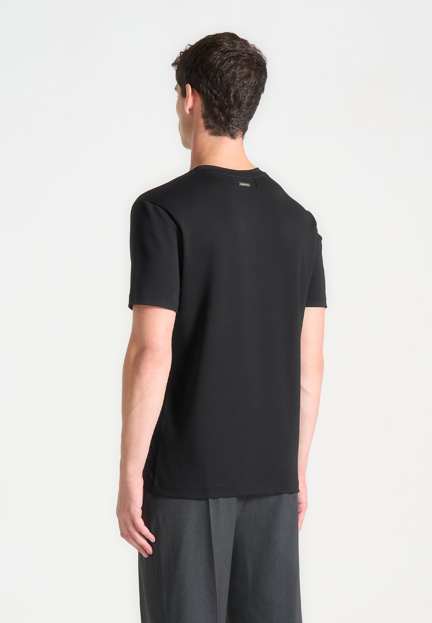 ts002-regular-fit-cotton-t-shirt-with-pintuck-black