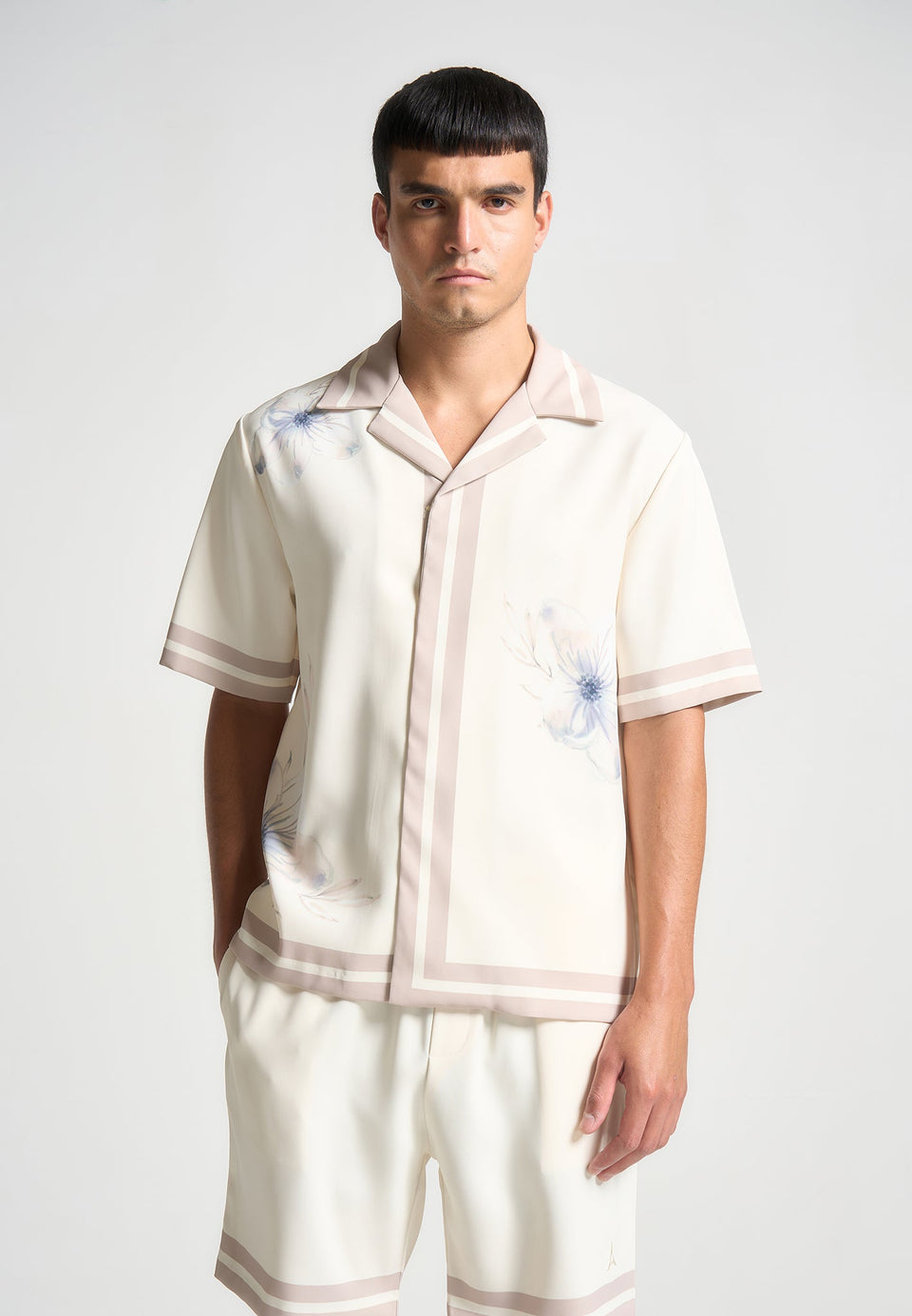 floral-border-resort-shirt-cream