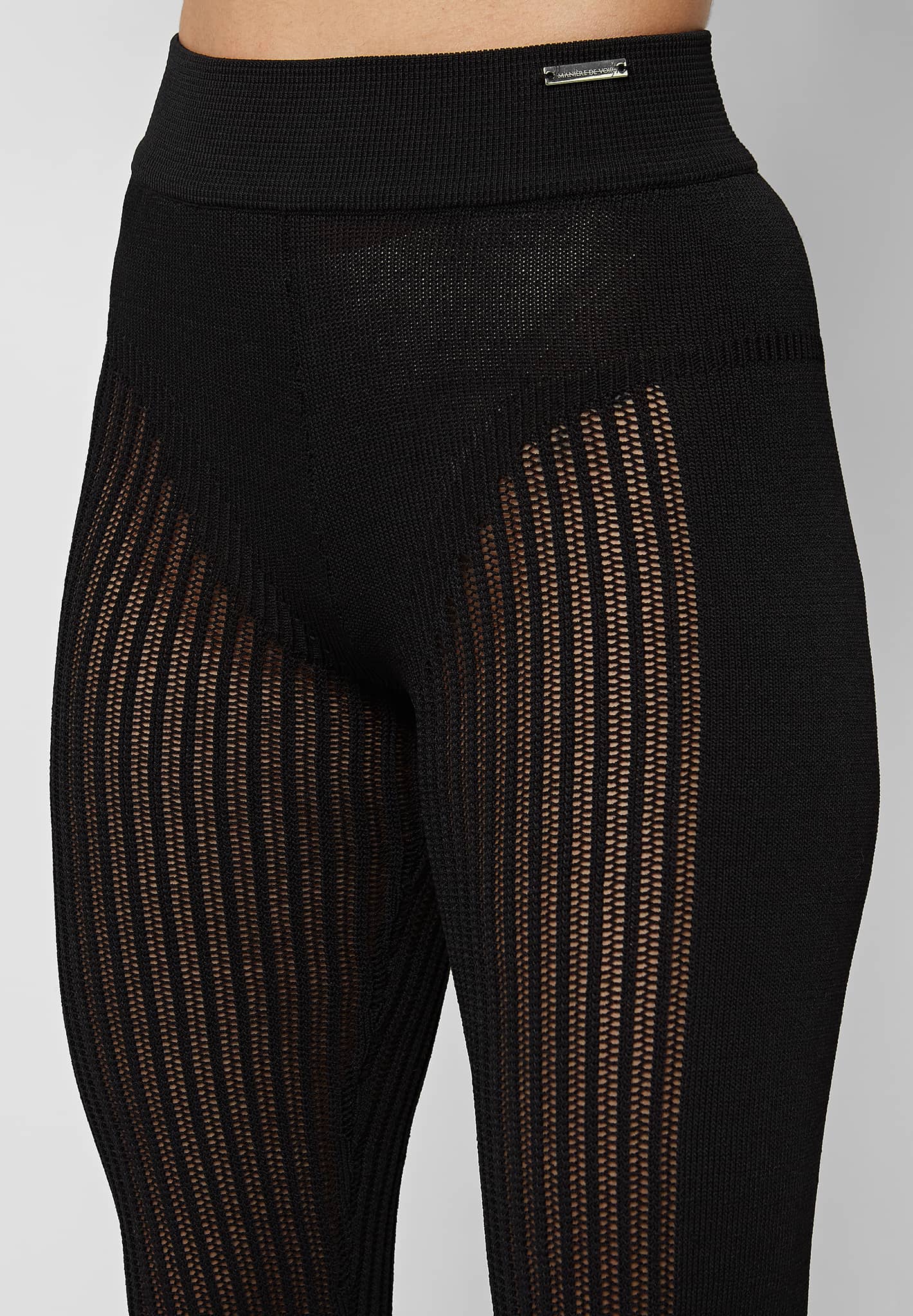 knitted-high-waisted-leggings-black