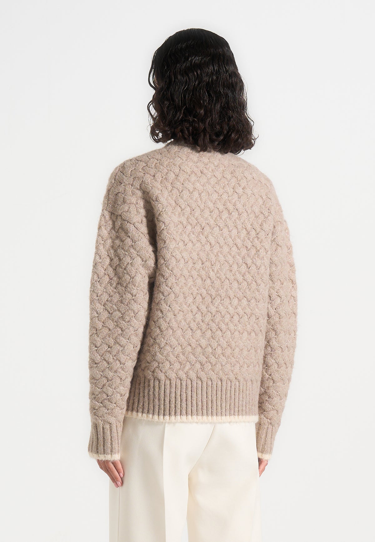 UNX0072-06