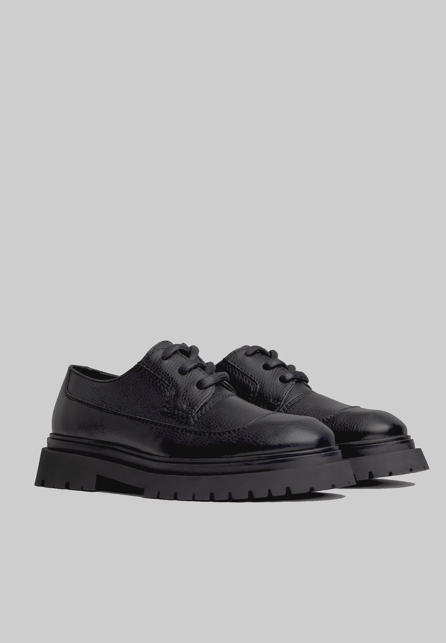 rennes-pebbled-leather-derby-shoe-black