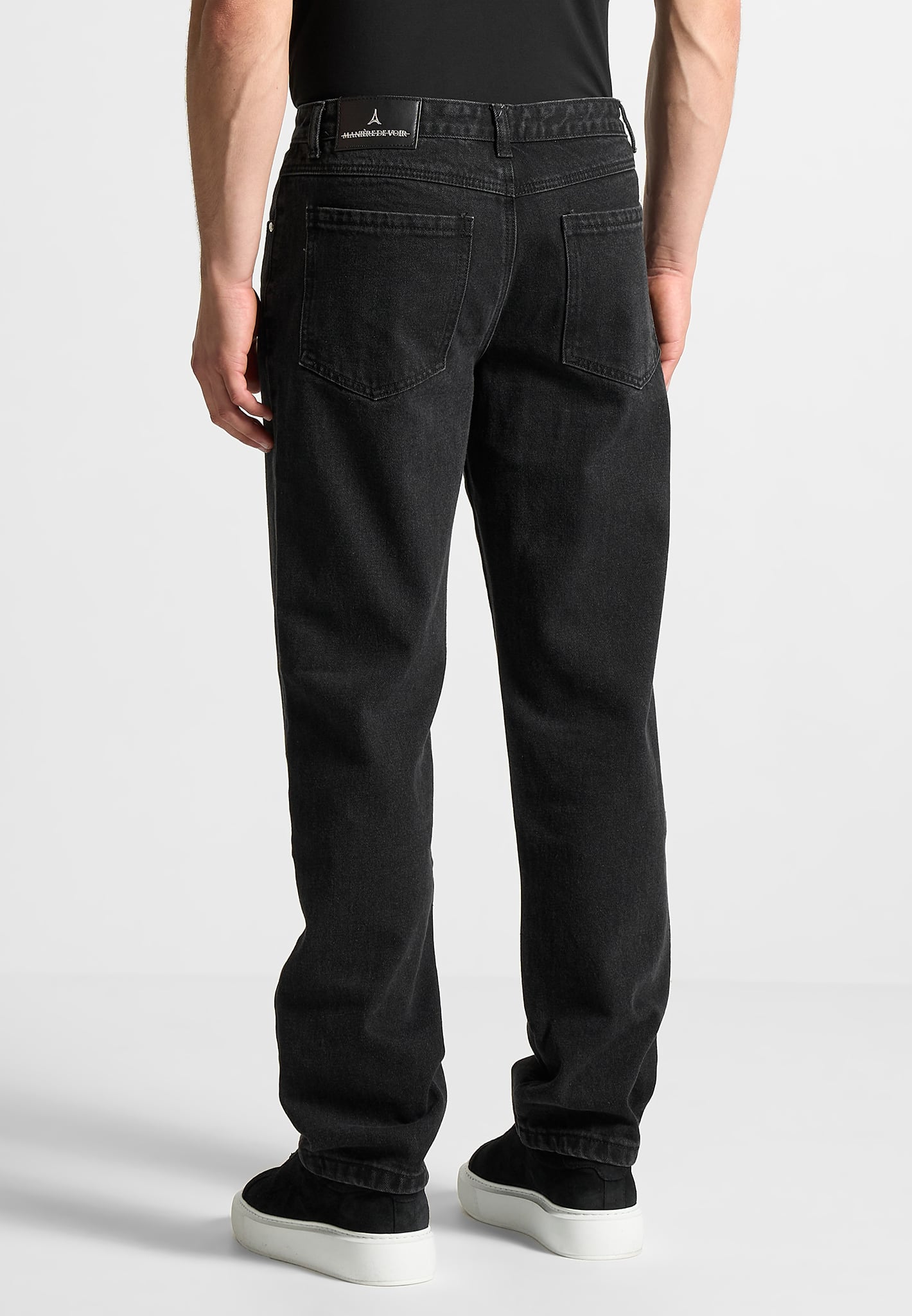 Relaxed Fit Jean - Washed Black