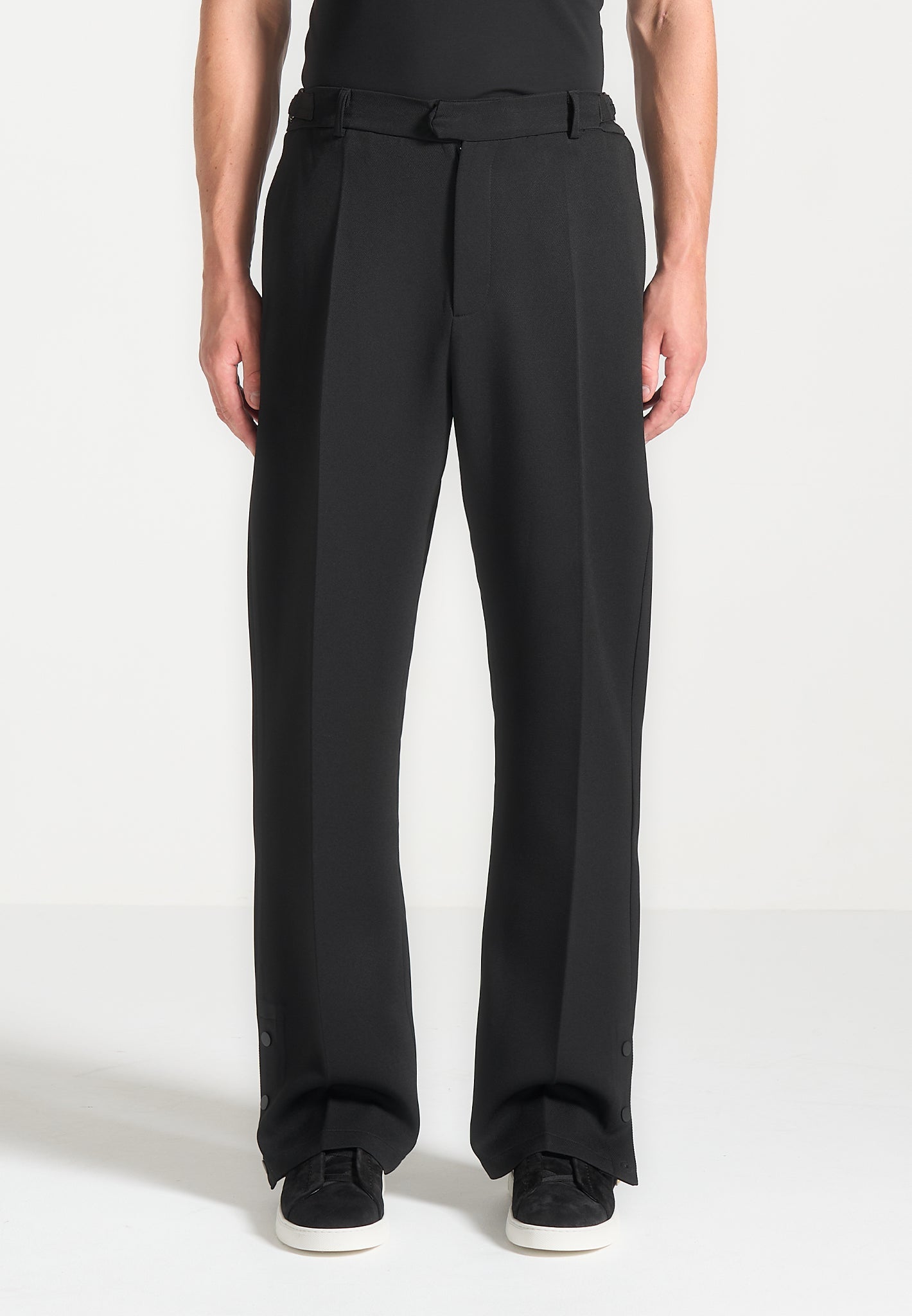 relaxed-fit-tailored-button-cuff-trousers-black