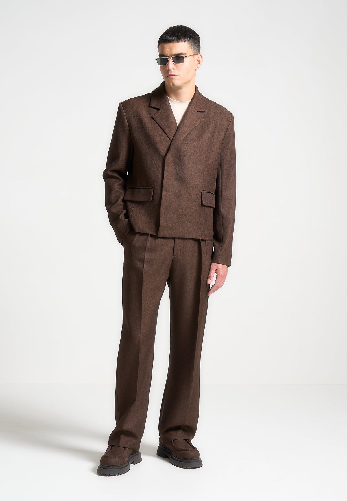 Pierre - Relaxed Fit Pleated Tailored Pants - Brown