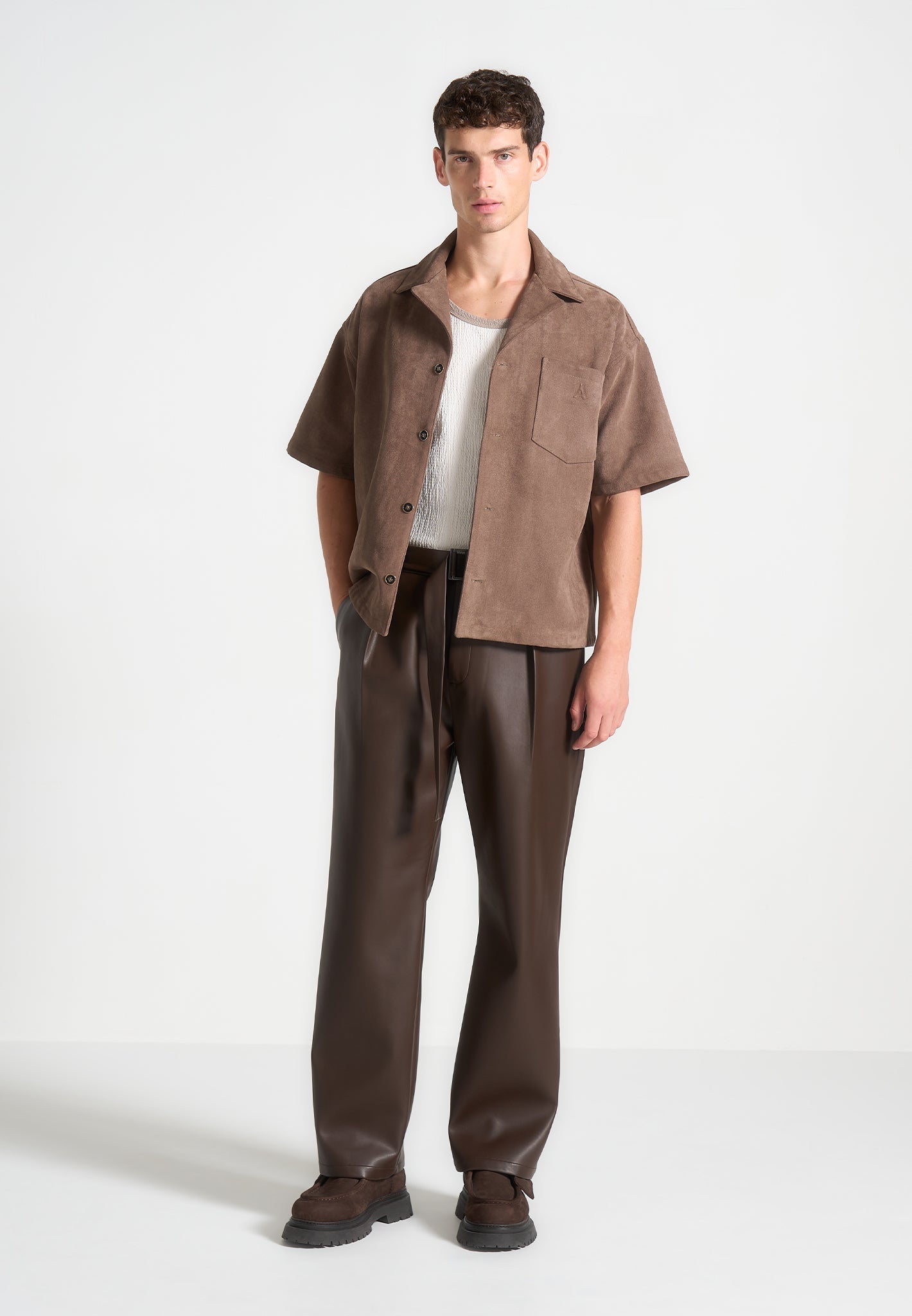 brown dress trousers Serge - Relaxed Fit Leather Pleated Pants - Brown