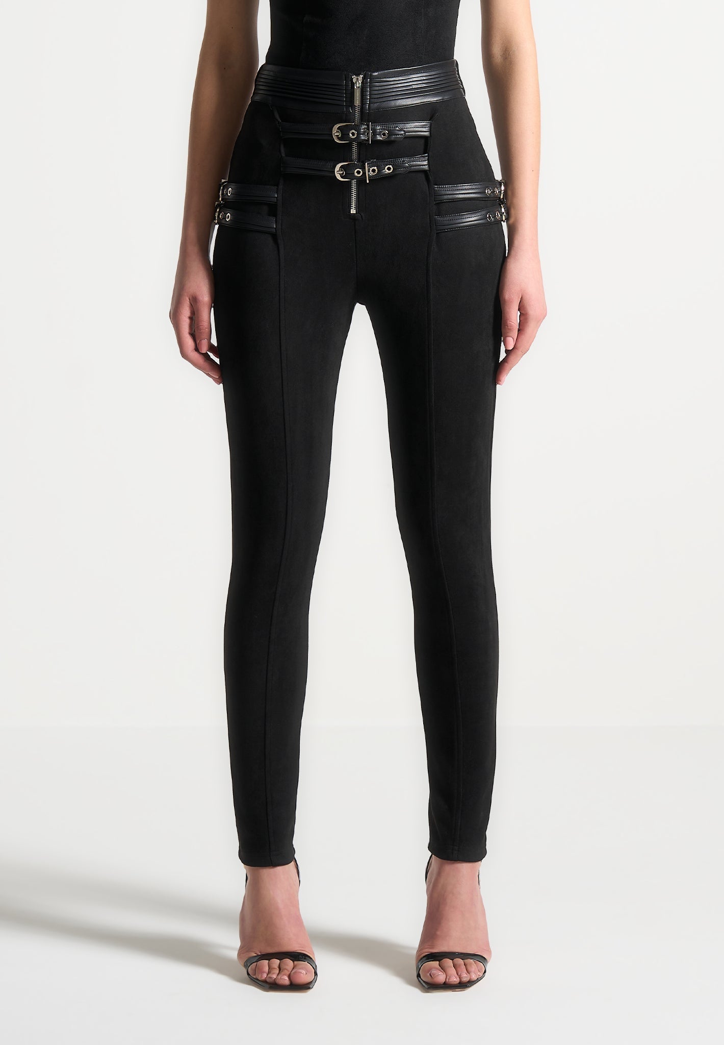 vegan-suede-buckle-detail-leggings-black 