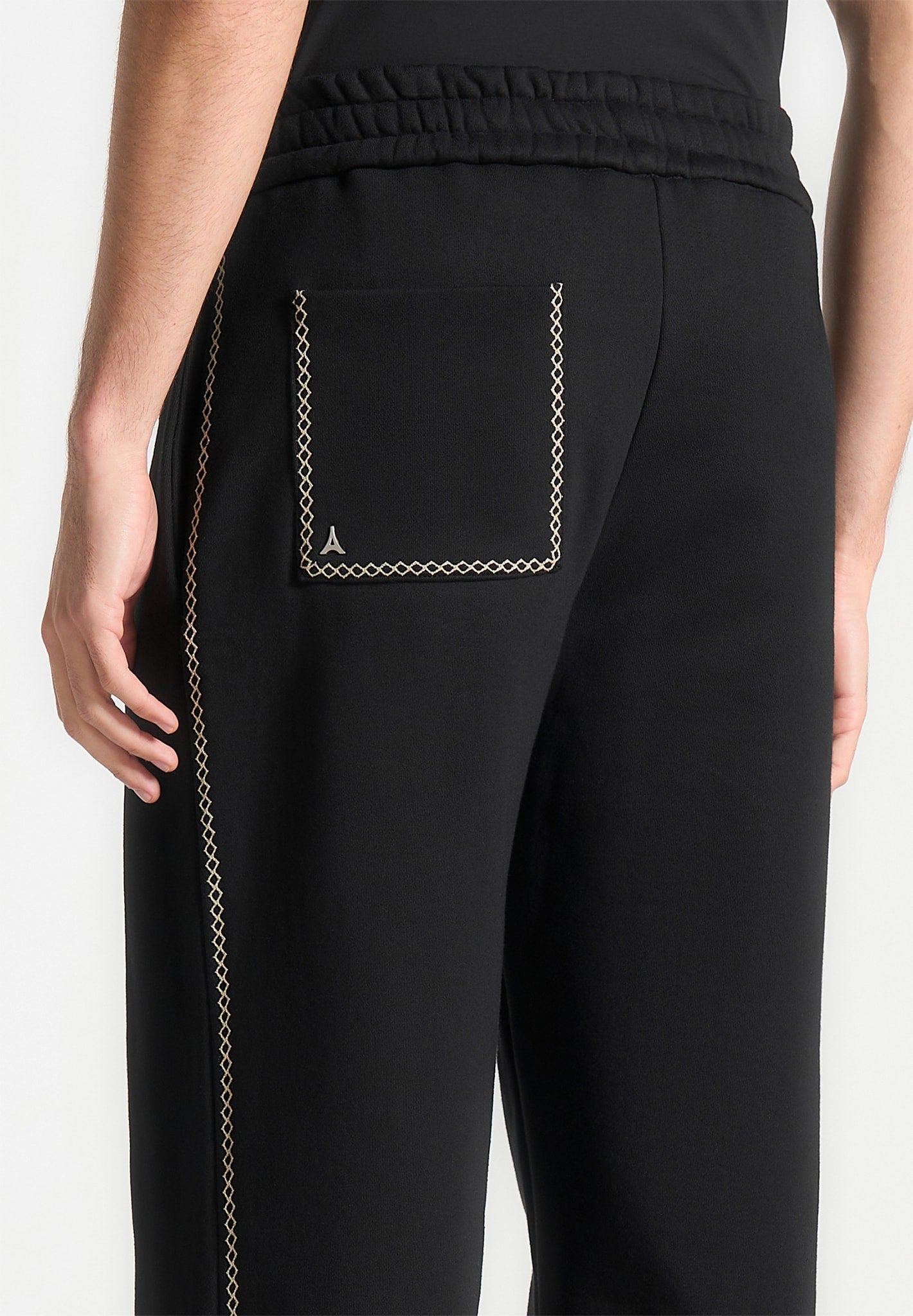 marcel-whipstitch-regular-jogger-black
